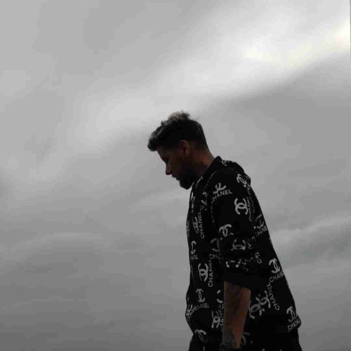 تا به من میرسید میگفت که دستم بنده ارشاد